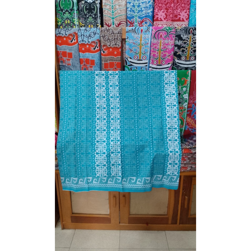 Kain Batik Biru Motif Rotan Kalimantan Tengah