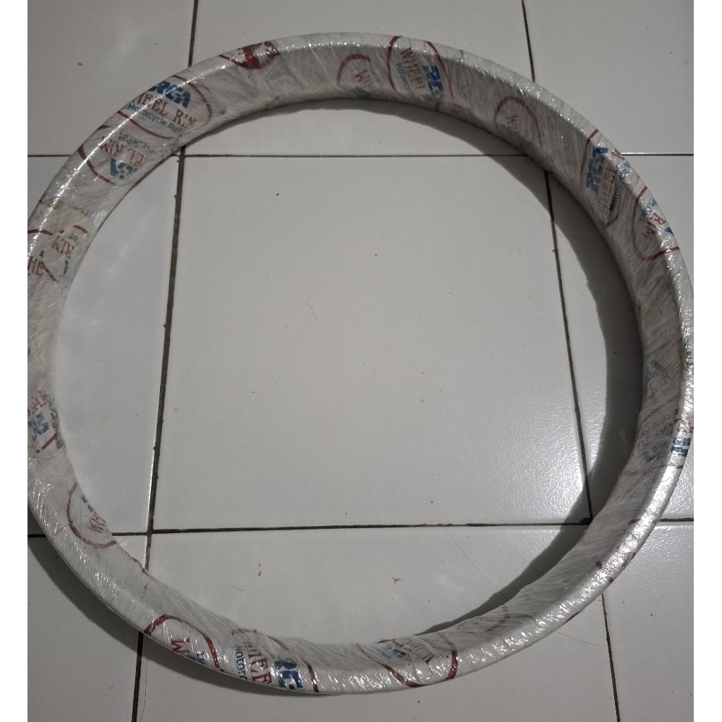 Velg belakang 125z belakang RCA r17 160 new