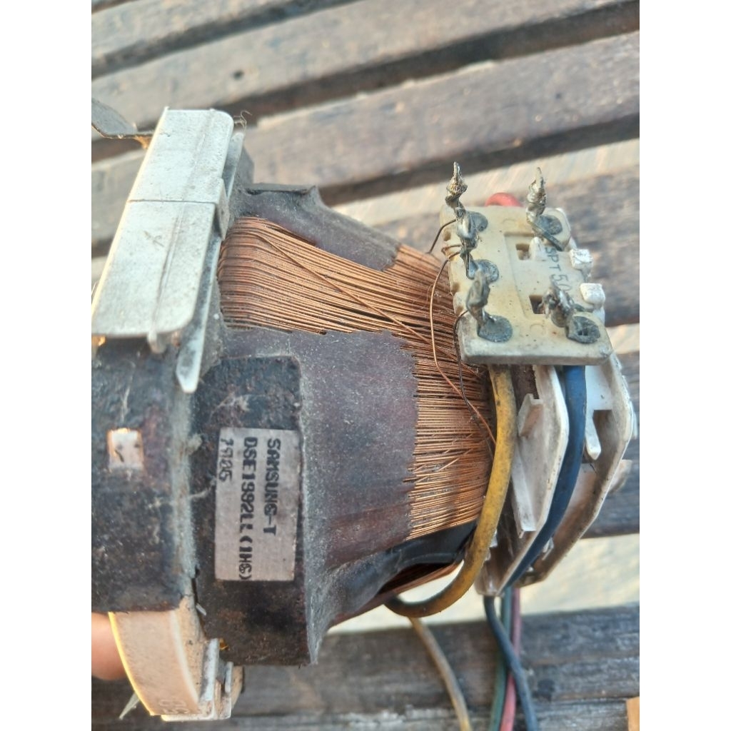 Yoke/defleksi/konde TV polytron/samsung 20/21inch