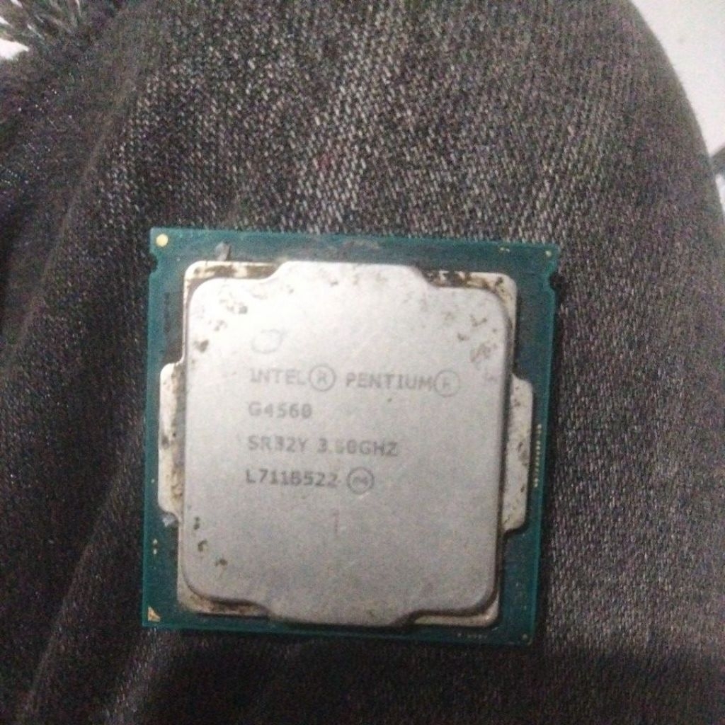 prosesor Pentium g4560