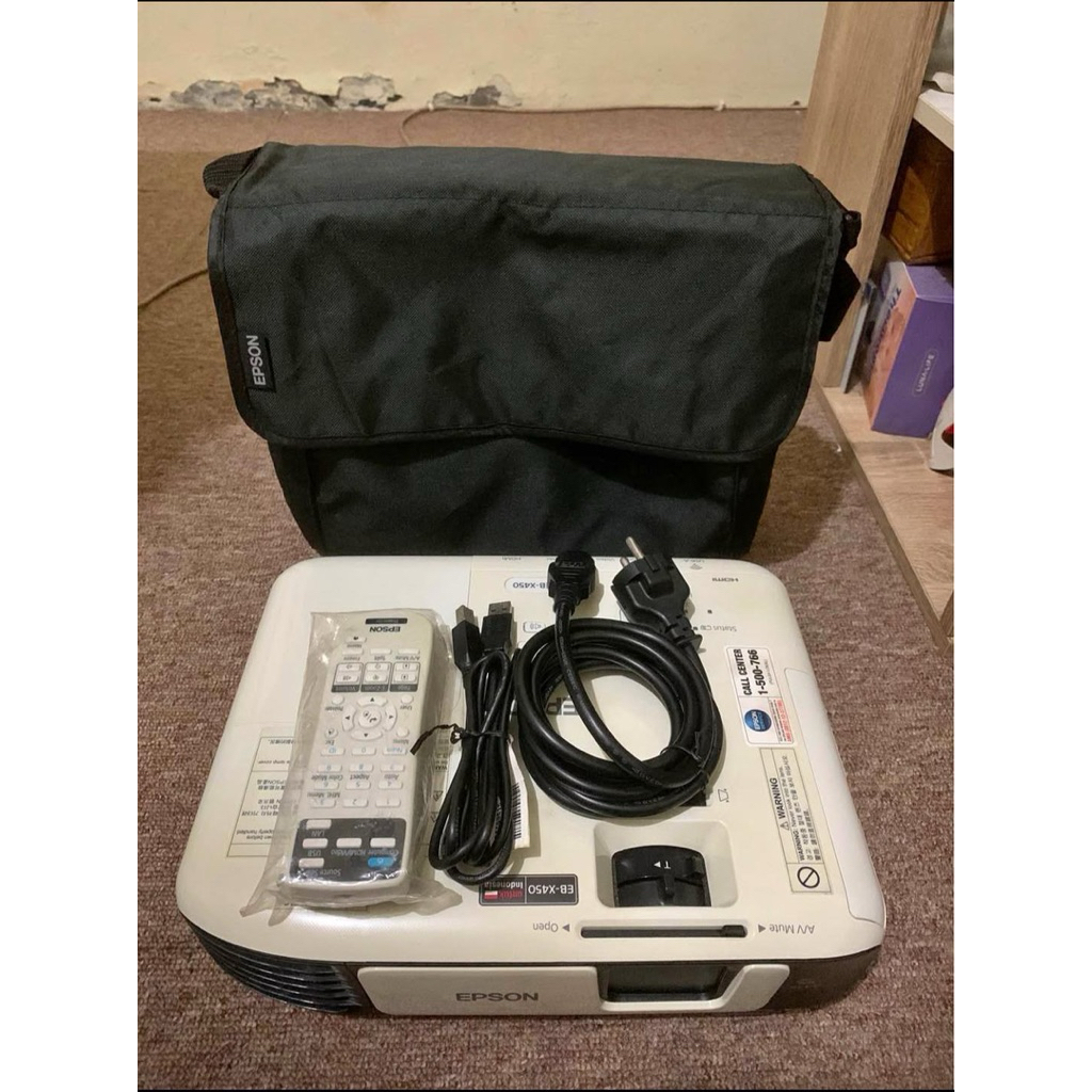 Proyektor Epson EB-X450