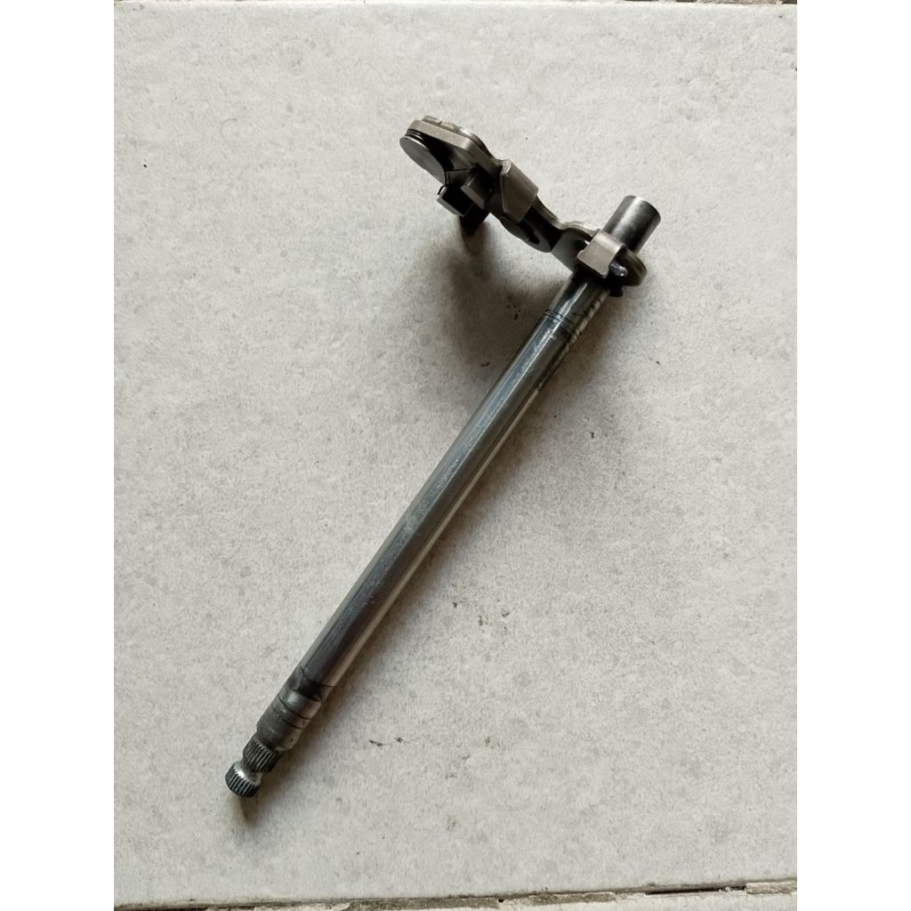 Spindle Comp GearShift CBR 250RR - Tuas Operan Gigi CBR 250RR - Tuas Perseneling CBR 250RR Original