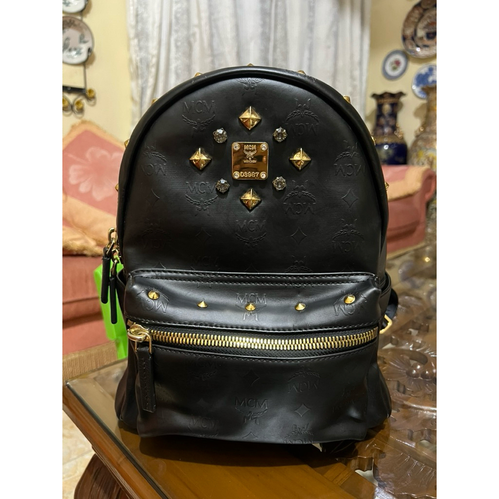 preloved ransel mcm black embos