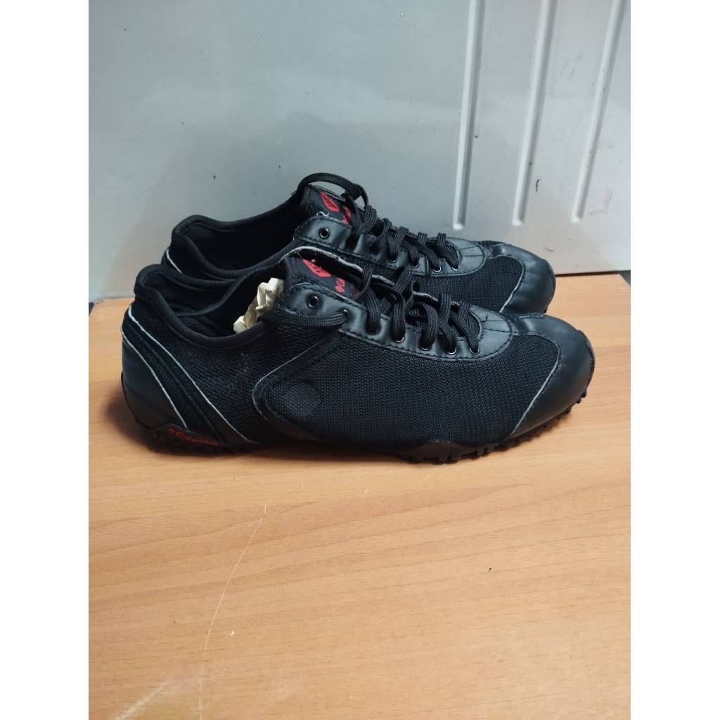 SEPATU OUTDOOR HIKING SNEAKERS COLUMBIA GRABS SIZE 45