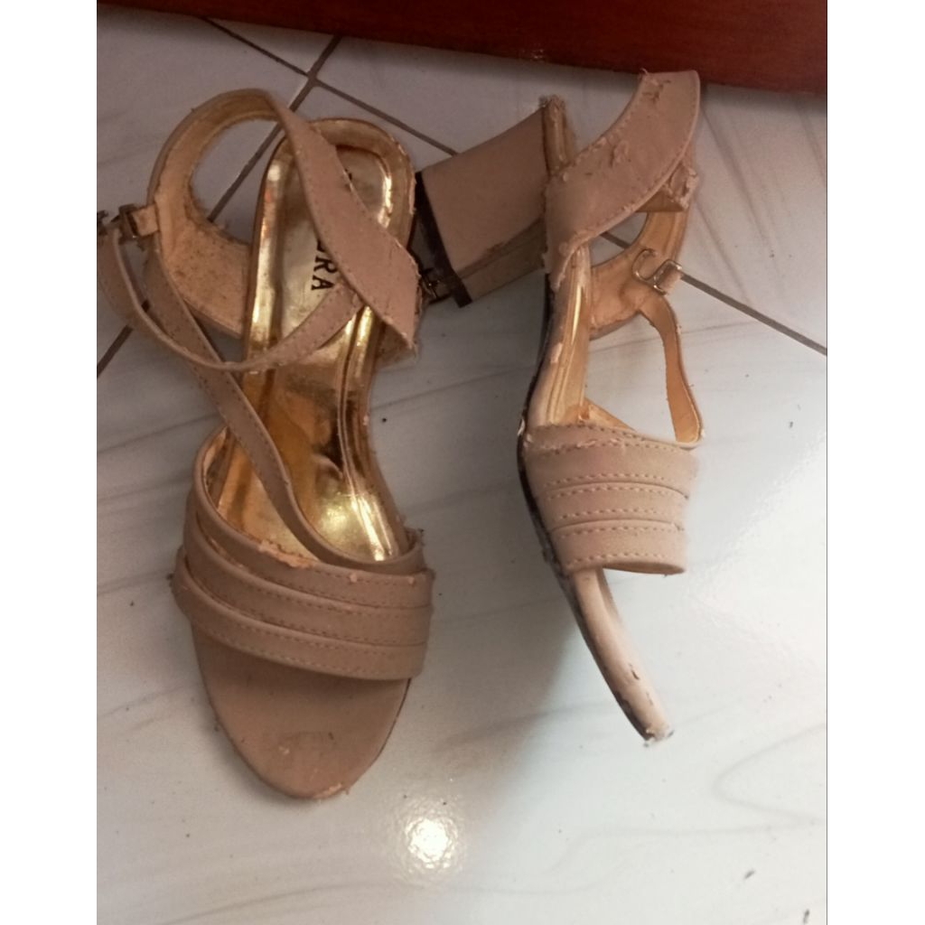[preloved] Sandal heels wanita