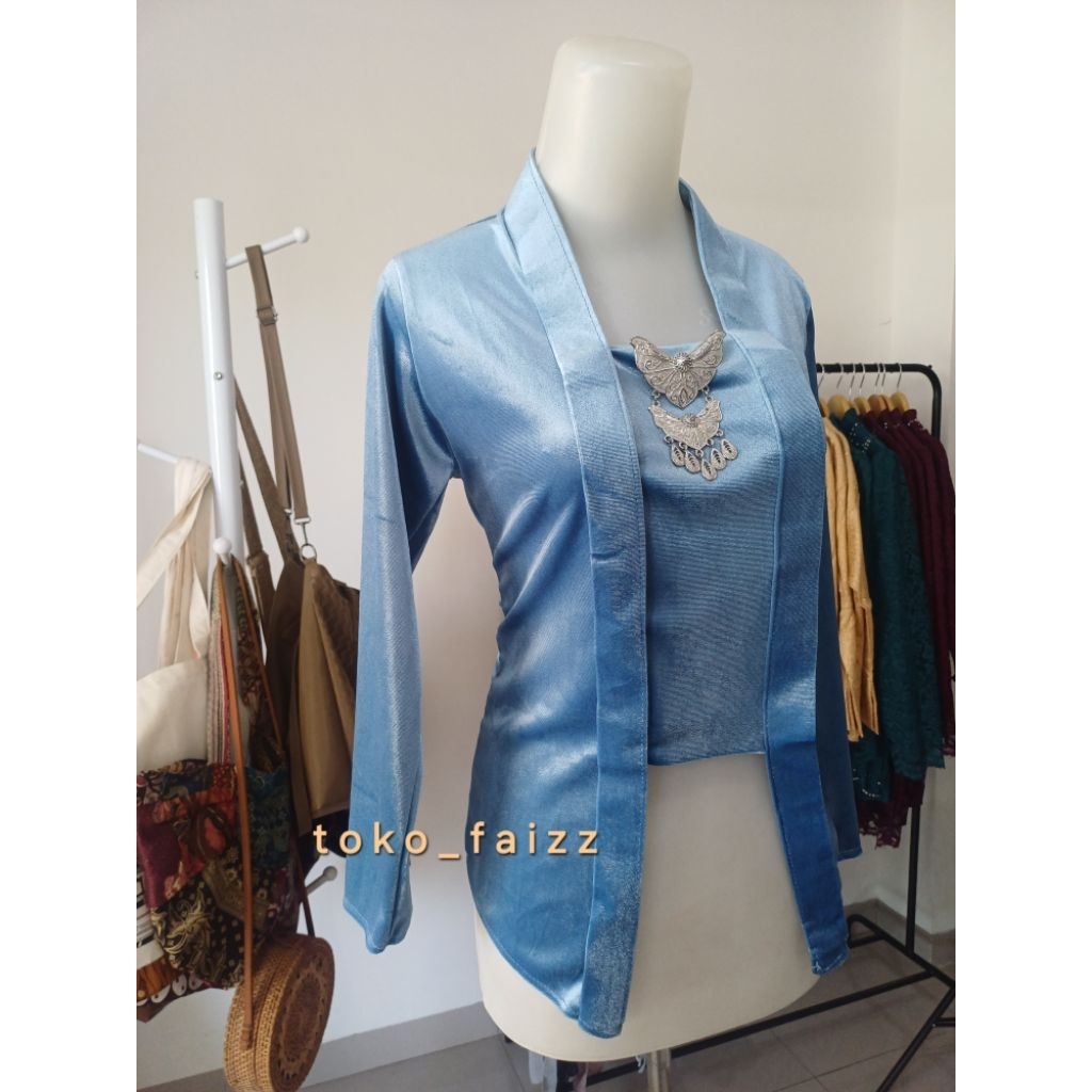 Kebaya Kutubaru Beludru Warna Baby Blue Baju Adat Jawa