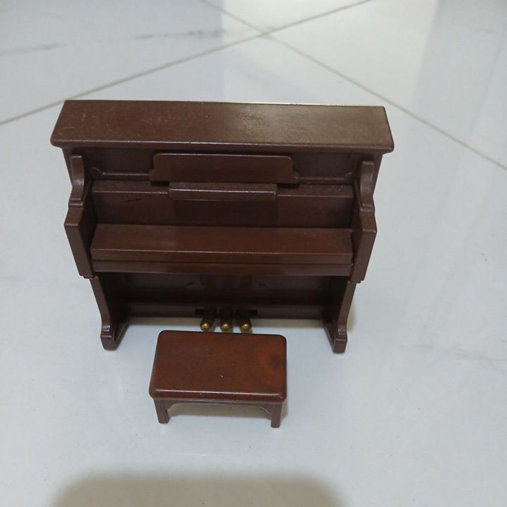 piano sylvanian vintage