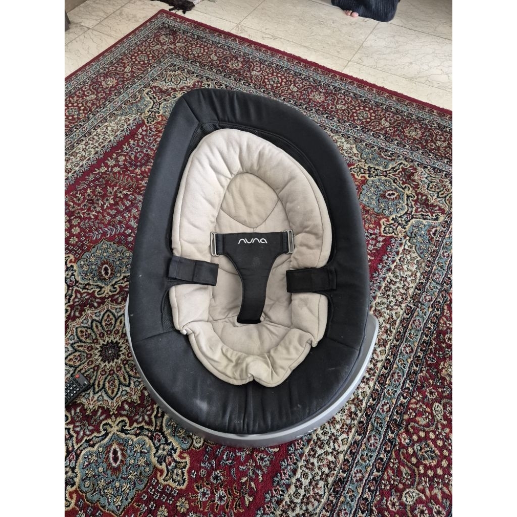preloved bouncer nuna leaf curv