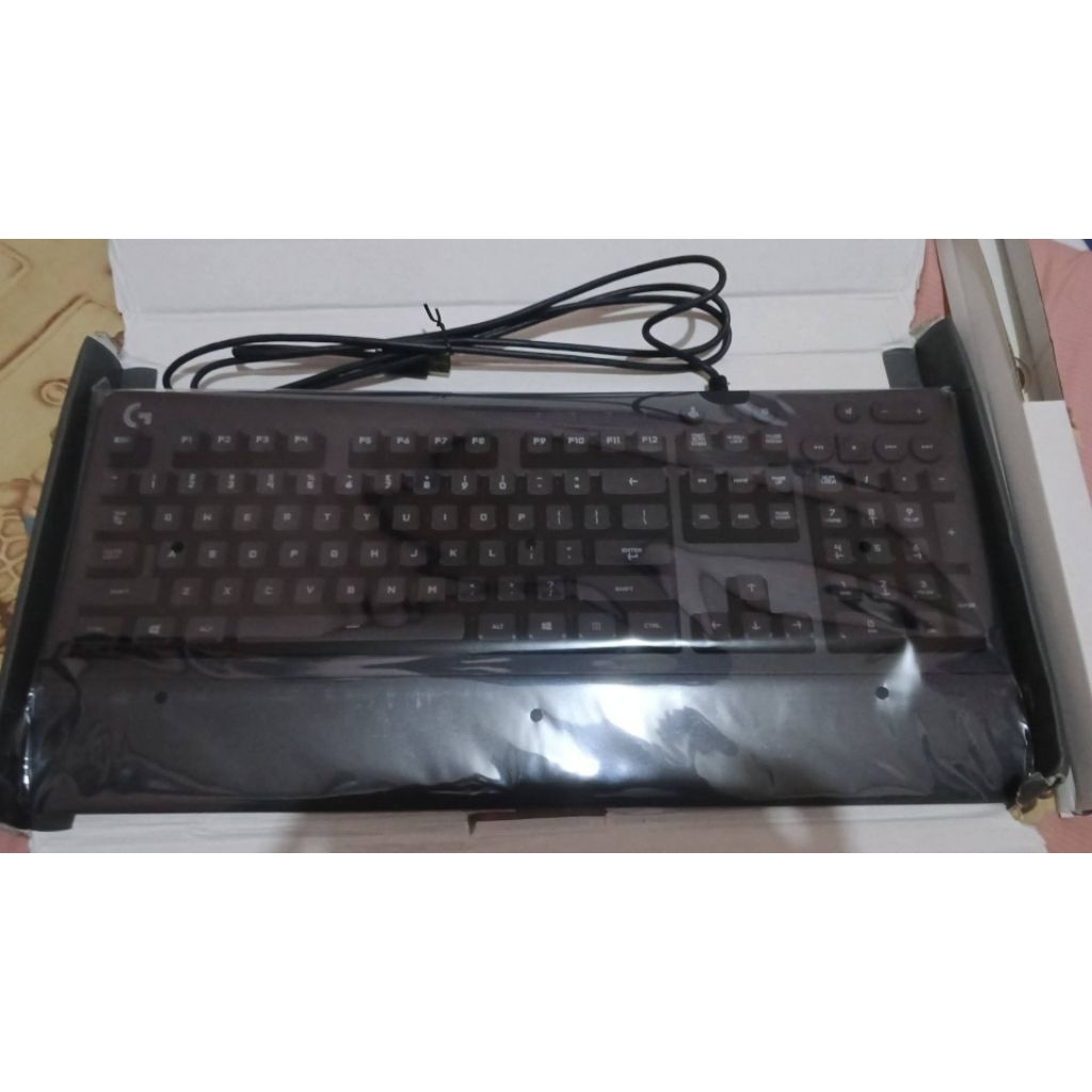 Keyboard Logitech G213 Prodigy