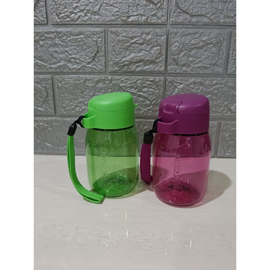 Cute 2 go Mini Tupperware Botol Minum Anak Kecil