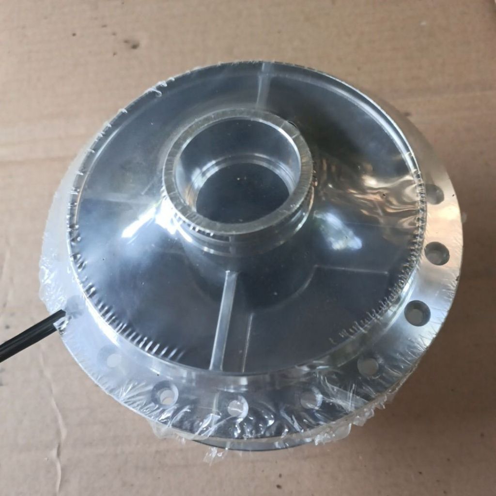 Tromol bos roda belakang Supra x 125 cakram double Dist