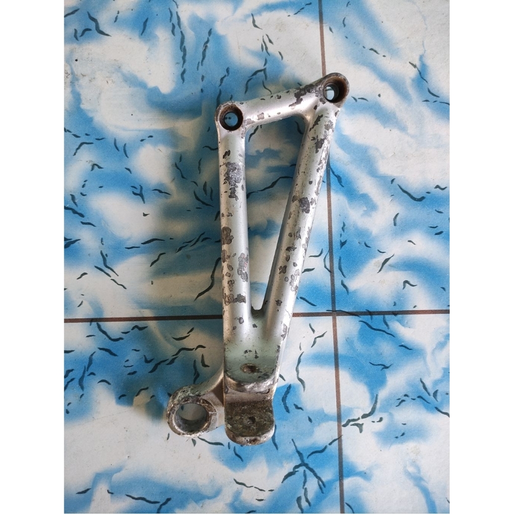 postep fostep belakang kawasaki ninja RR(kanan saja) ori