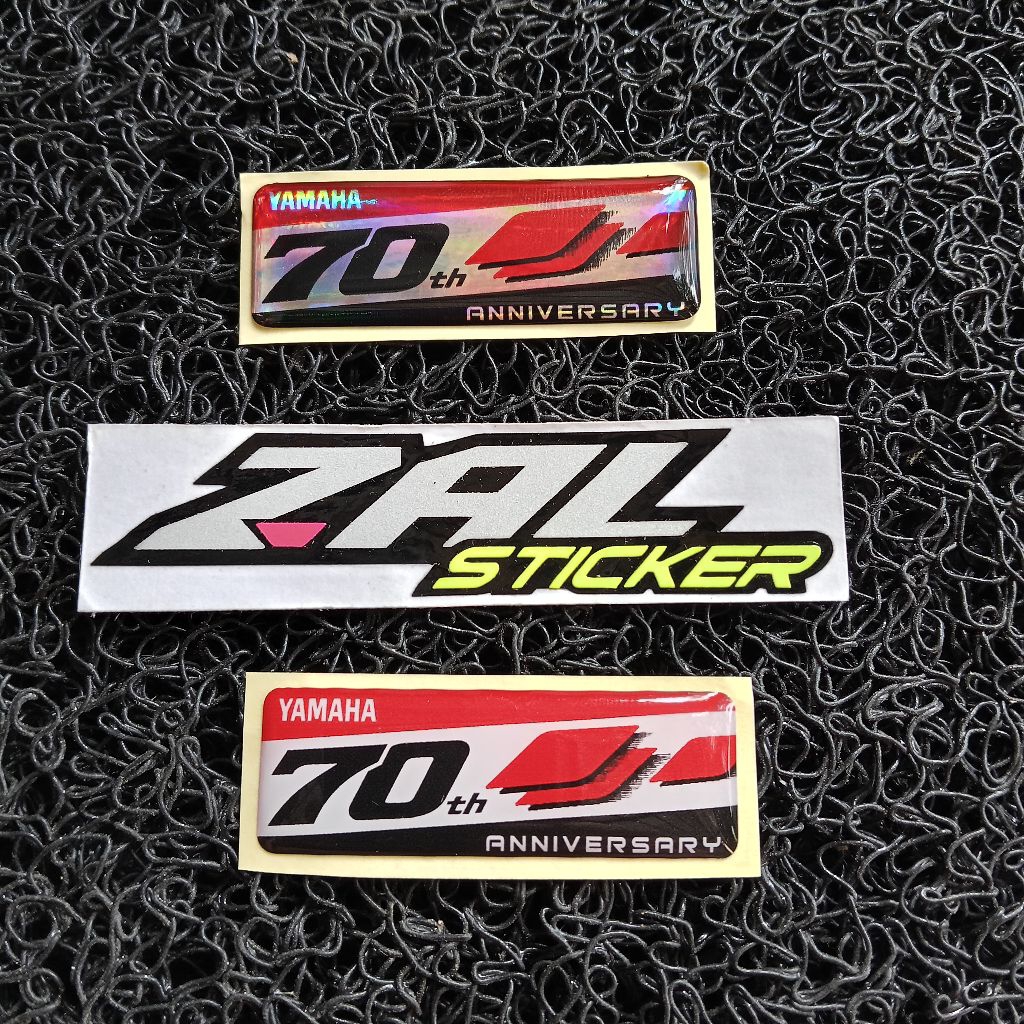 Sticker Emblem Anniversary Yamaha 70 th