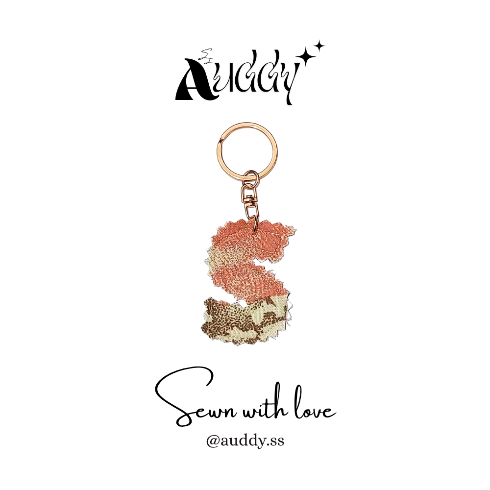 Huruf S Gantungan Kunci Huruf Handmade | Aksesoris Tas Lucu | Keychain Unik Kain Perca