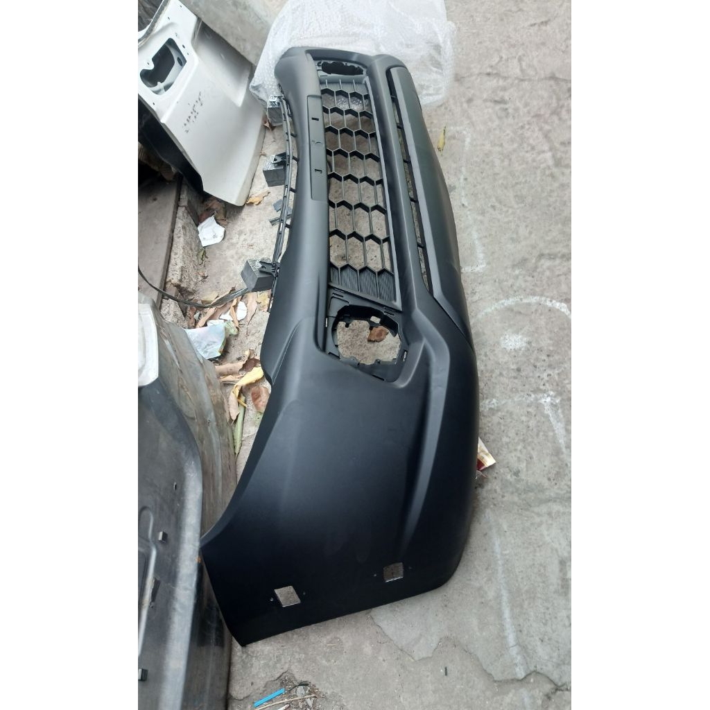 bumper bemper depan triton 2016 2017 2018 original