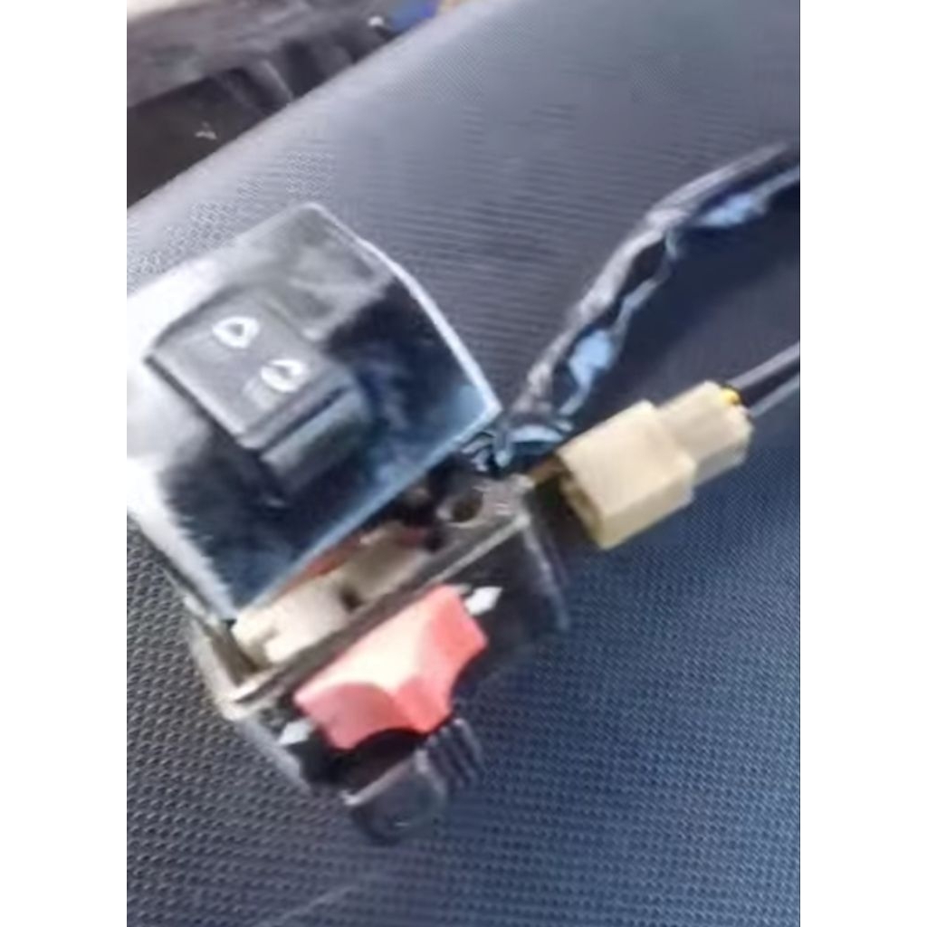 holder kanan kiri Astrea grand original copotan cat utuh ori