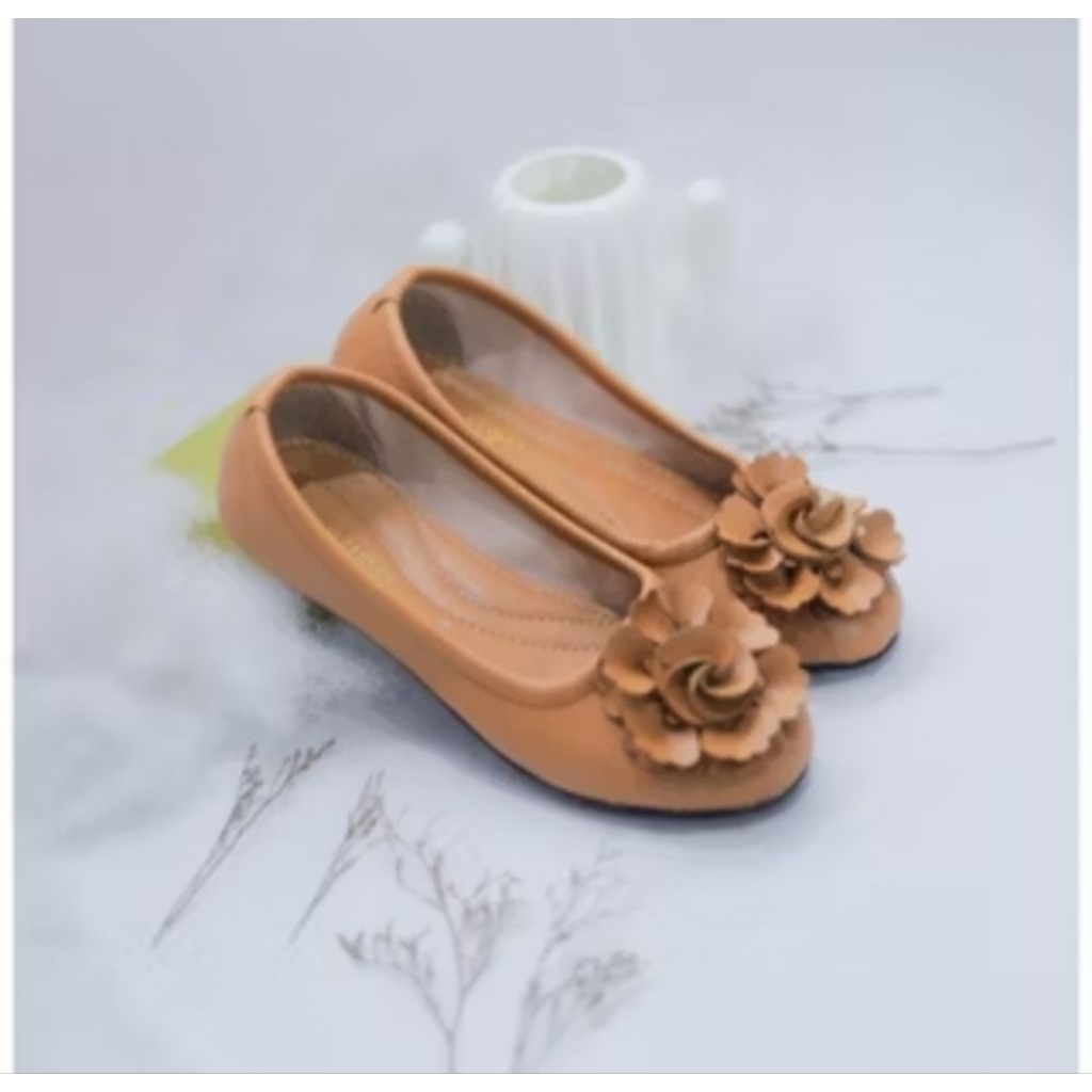 Gratica Sepatu Wanita Flat Shoes