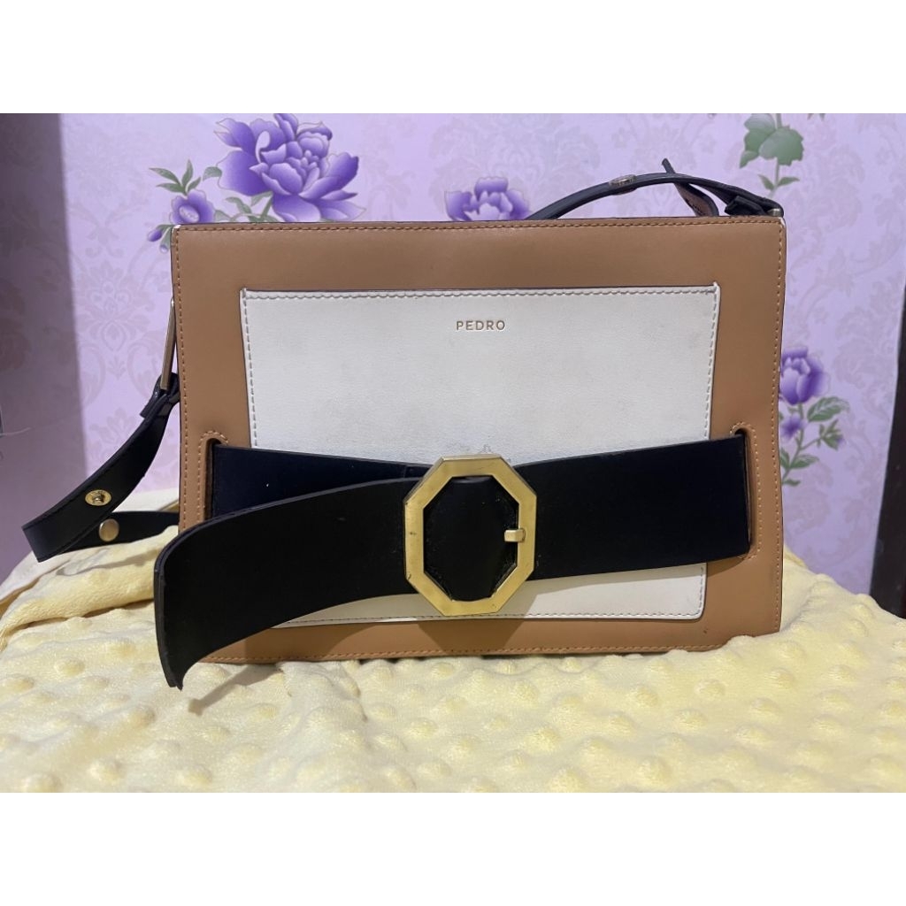 Tas Pedro Wanita Ori Authentic