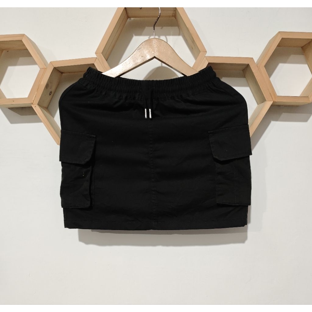 ROK CELANA CARGO GU UNIQLO