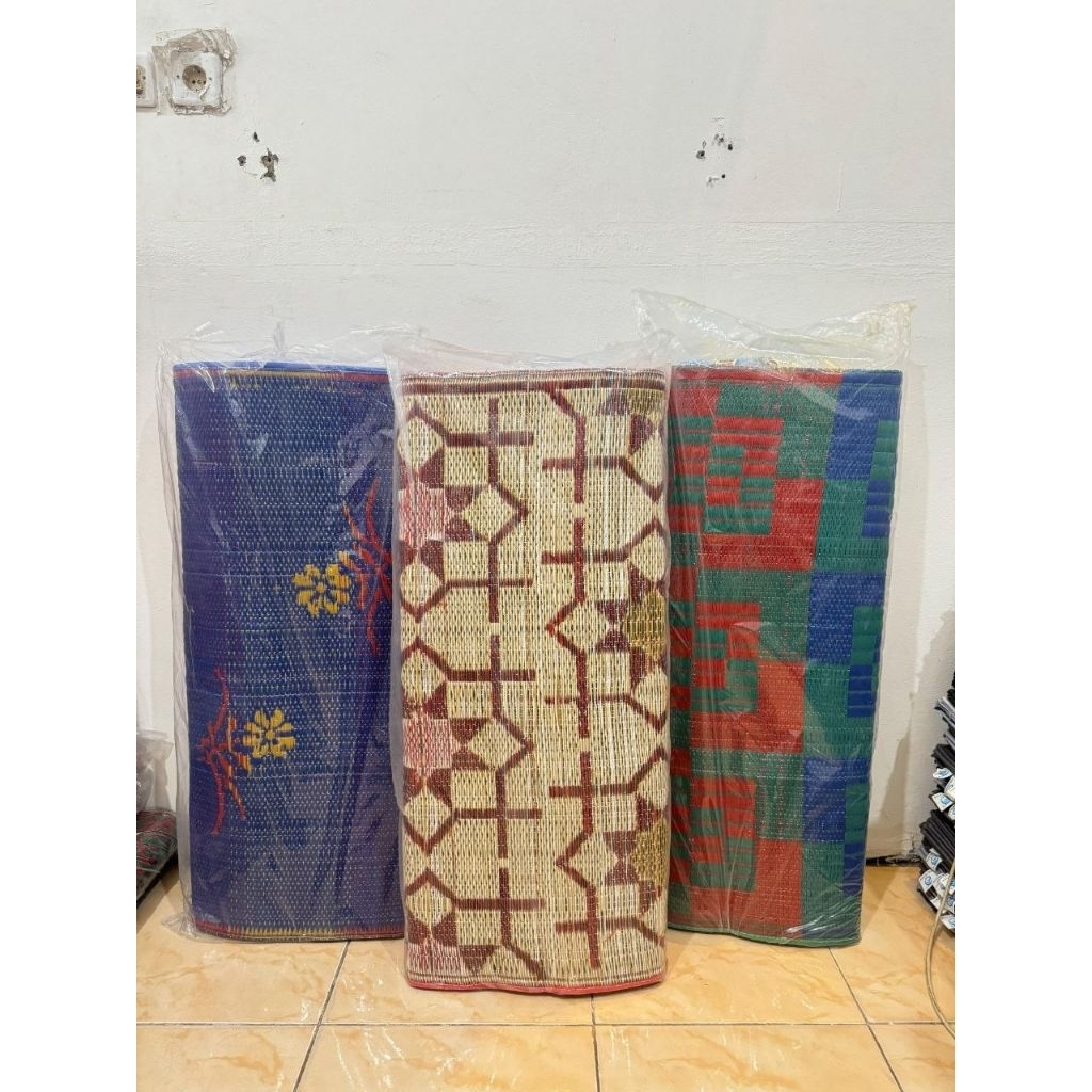 Tikar plastik cap Kuda laut Uk 3*4
