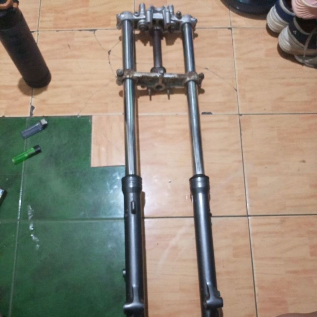 Shock depan  klx ORI copotan