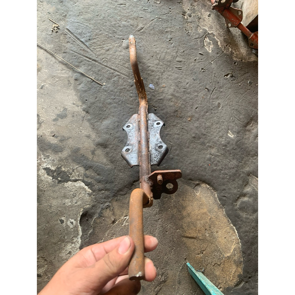 postep bawah mesin copotan Supra 125 Fi original