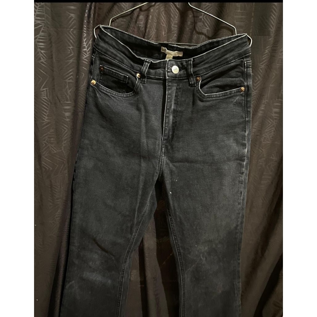 PRELOVED JEANS CUTBRAY H&M