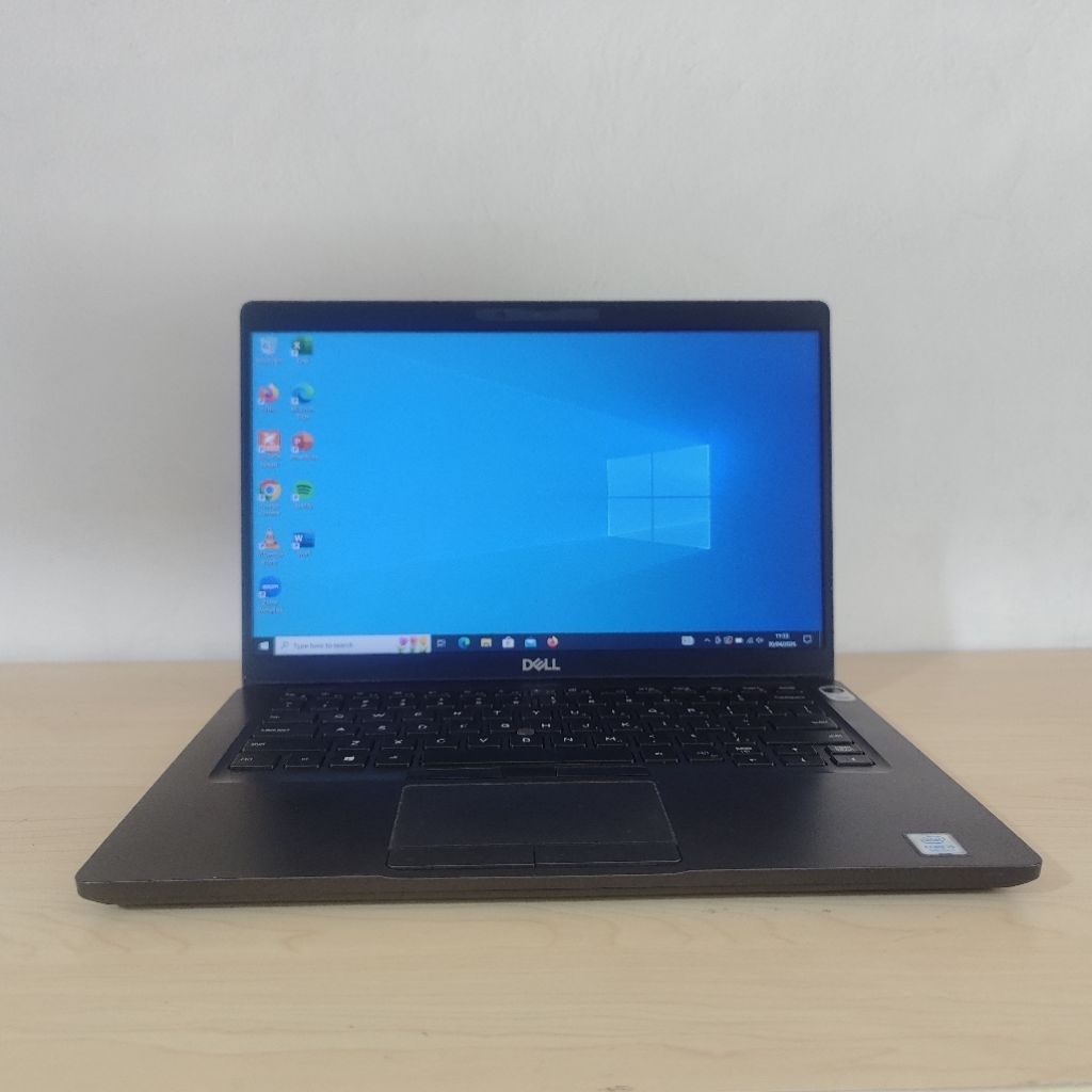Laptop Dell Letitude 5401 Prosesor Intel Core i5 Gen9 Ram 8gb Ssd 256gb Vga Mx150 2gb