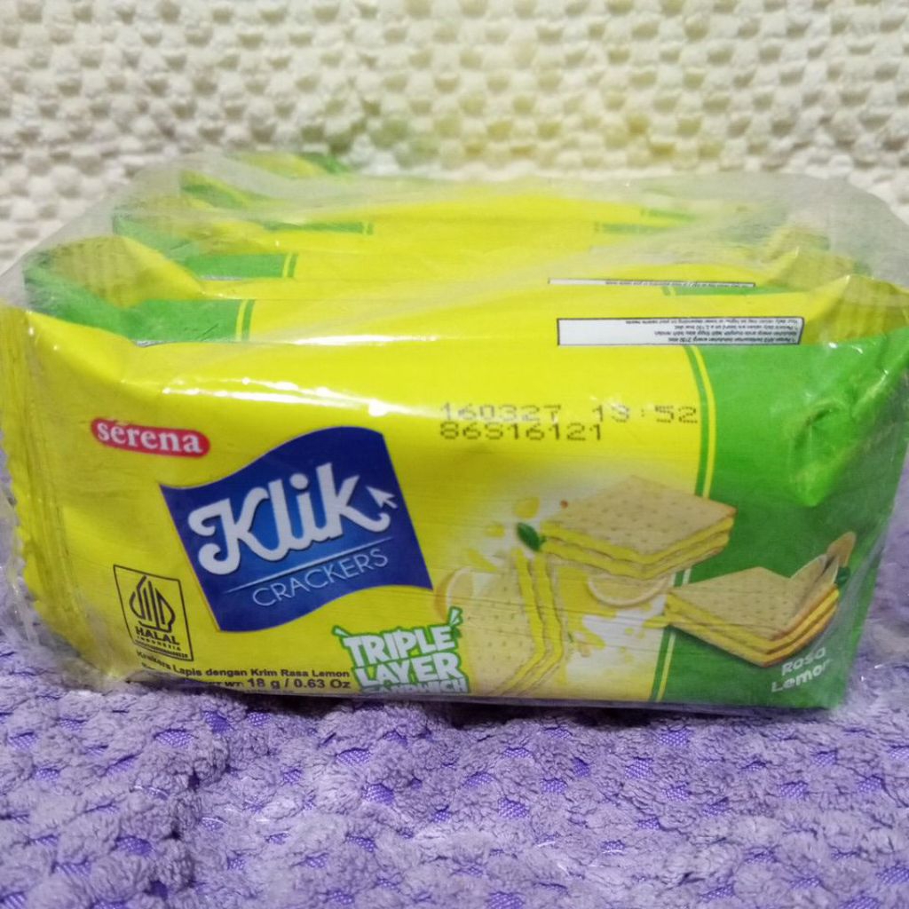 Serena klik sandwich rasa lemon isi 10/rncng