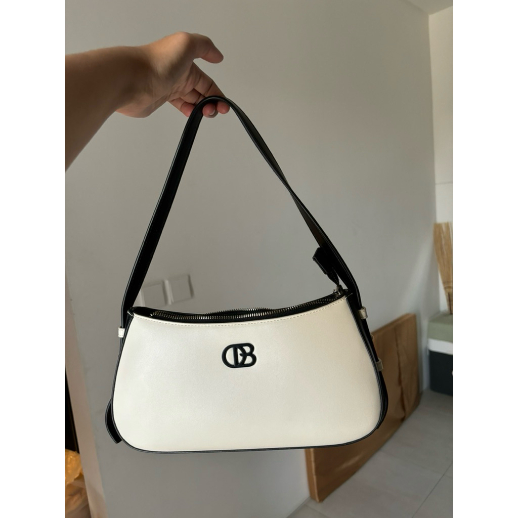 PRELOVED - obermain shoulder bag original