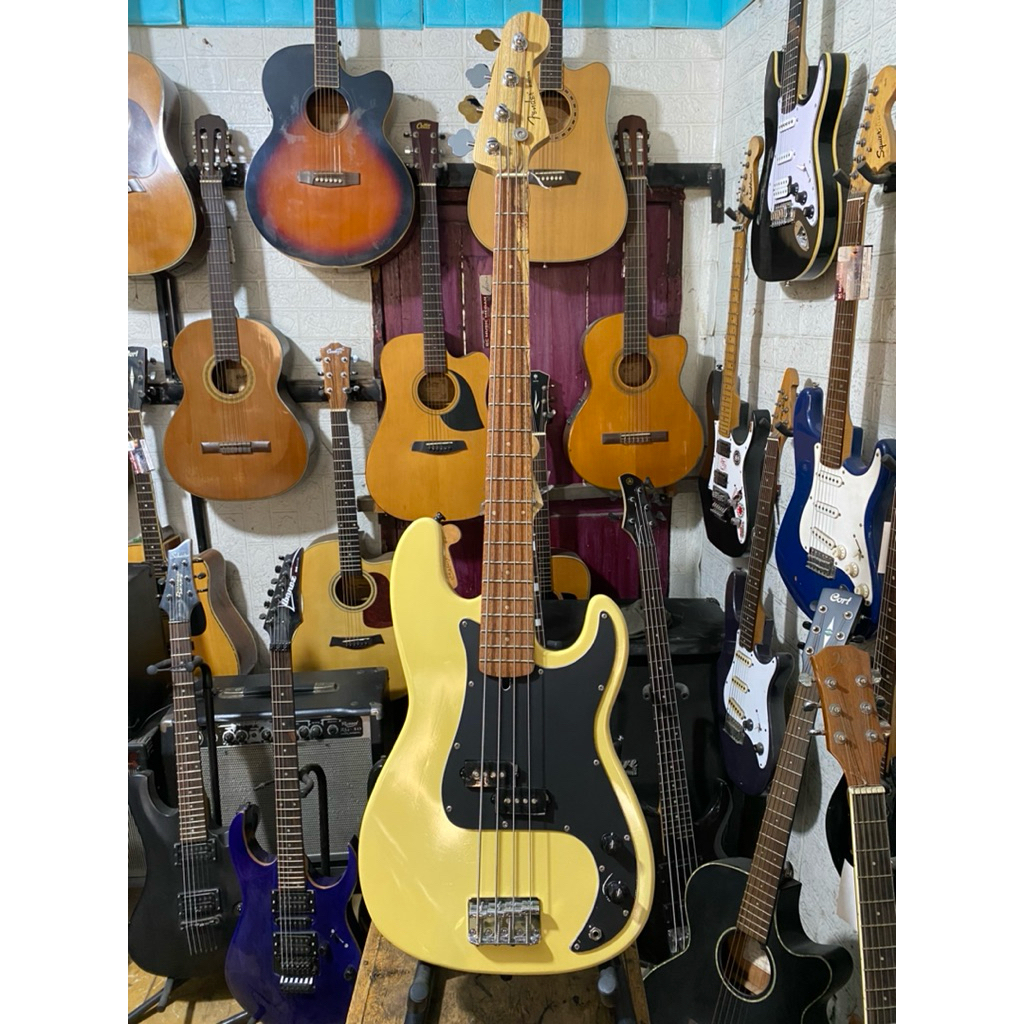 Bass Fender Precision 4 String HQ Second mulus