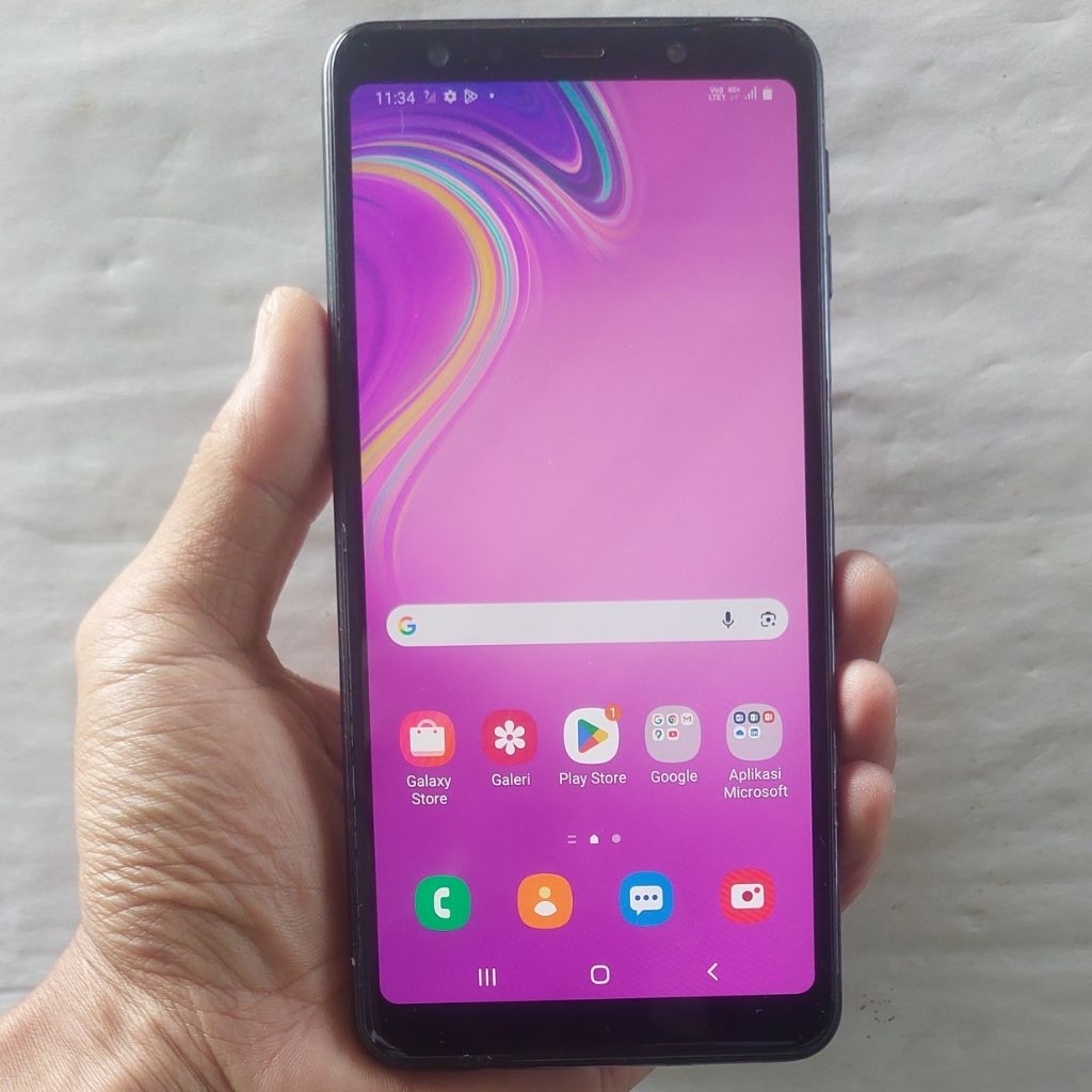 Handphone Hp Samsung Galaxy A7 2018 4/64 Second NFC Mulus Original