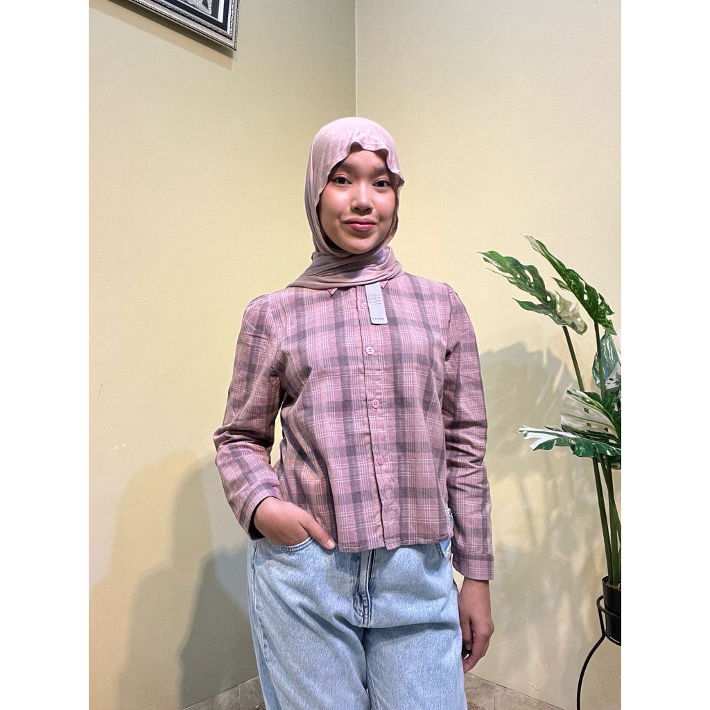 Croptop Kemeja Triset Wanita Lengan Panjang