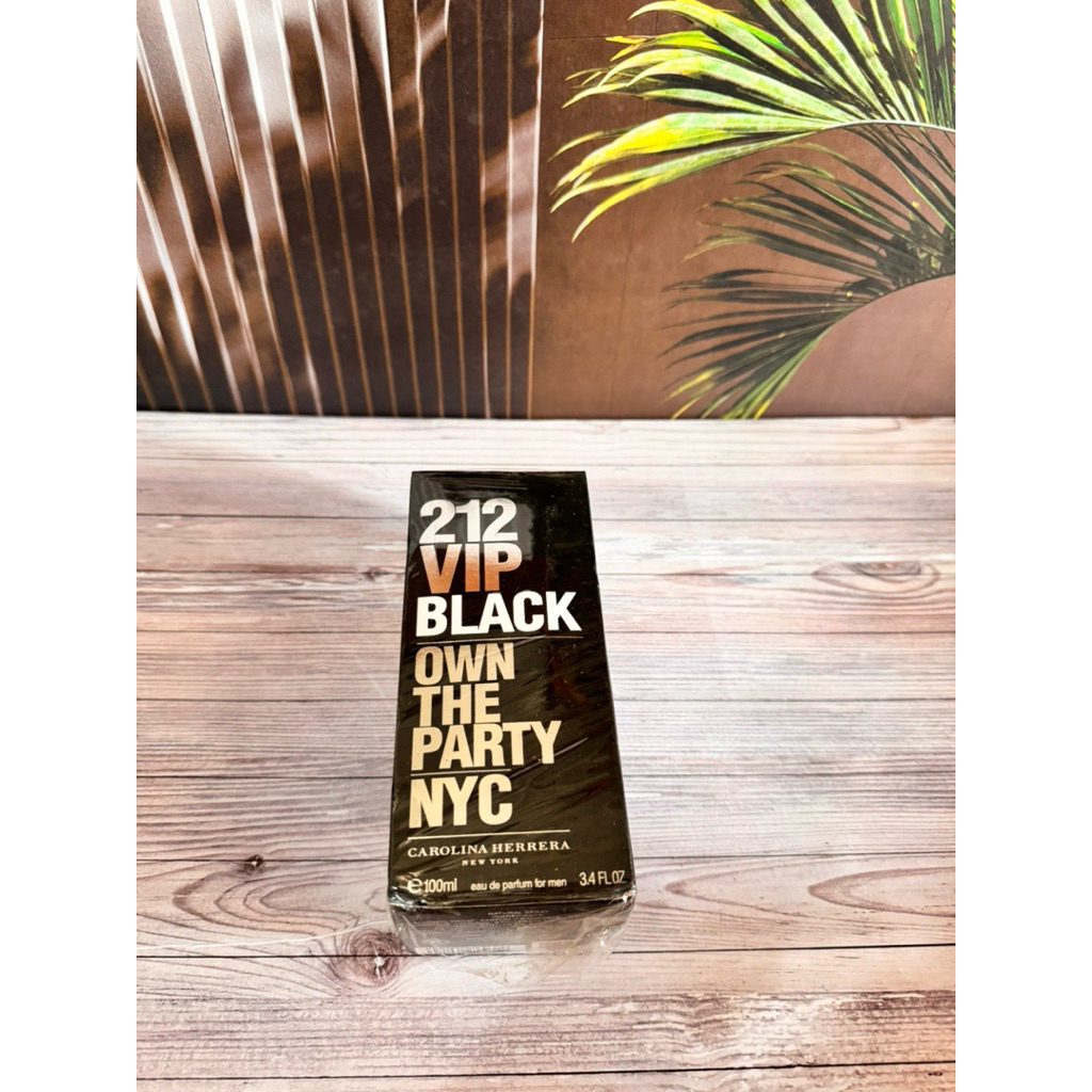 Parfum 212 VIP Black own the party Nyc 100ml