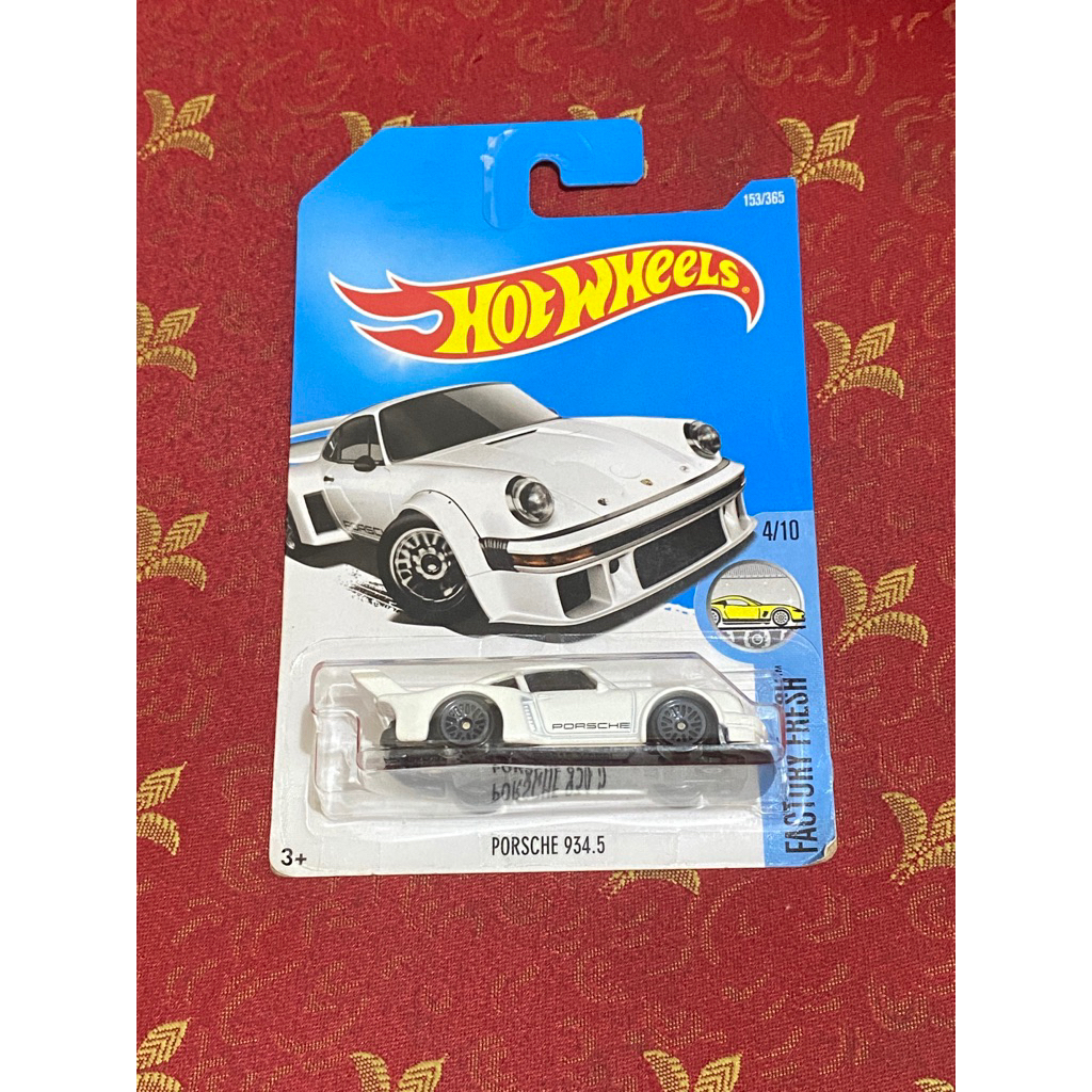 Hotwheels Porsche 934.5 White