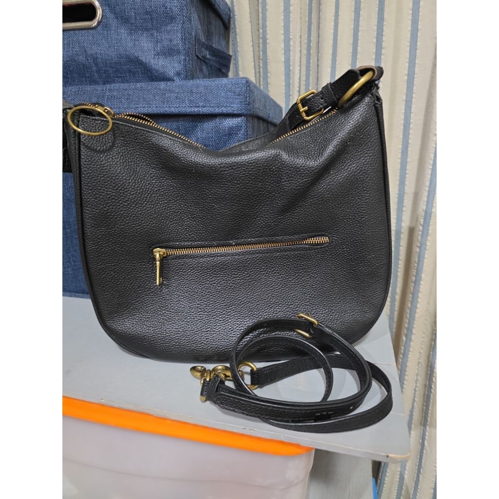 Preloved 100% Authentic Coach* Sutton Hobo