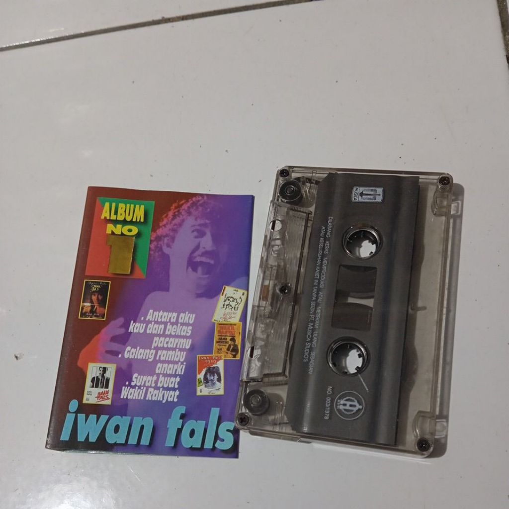kaset pita iwan fals album No 1
