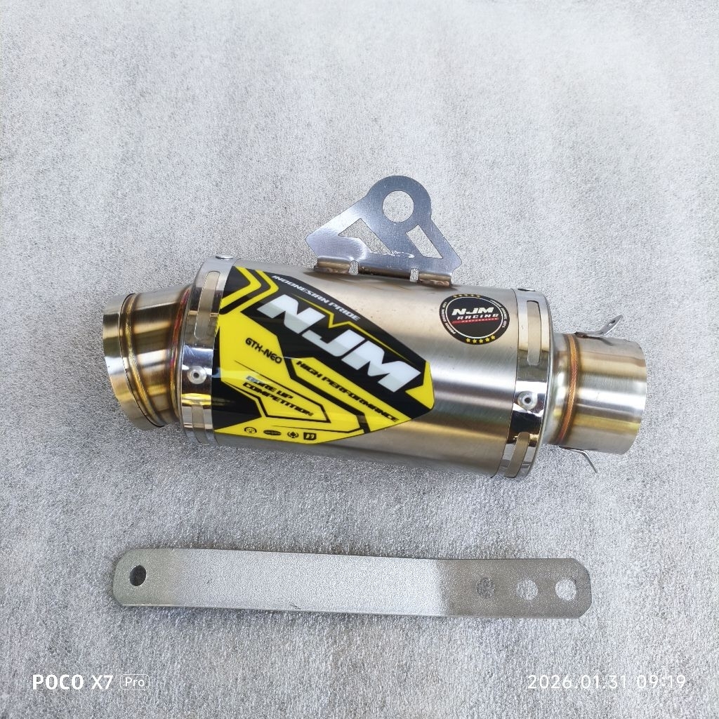 Silincer original NJM Racing exhaust type R9
