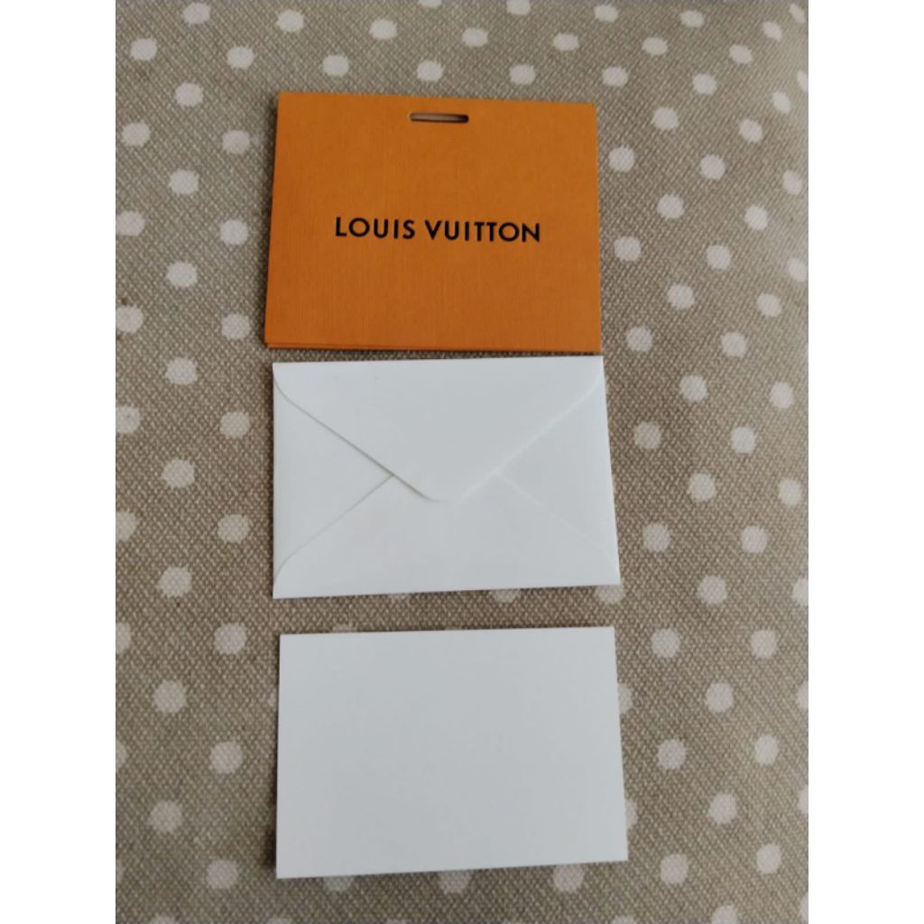 Amplop LV Authentic