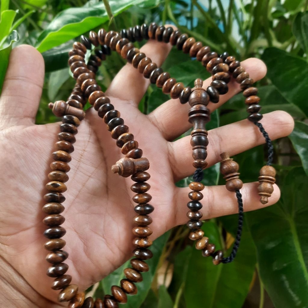 Tasbih Kayu Gaharu Premium 99 butir model pipih 10mm Grade A++