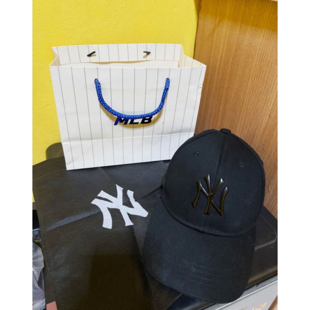 Topi Baseball NY Cap Metal Logo Besi Black/ Hitam