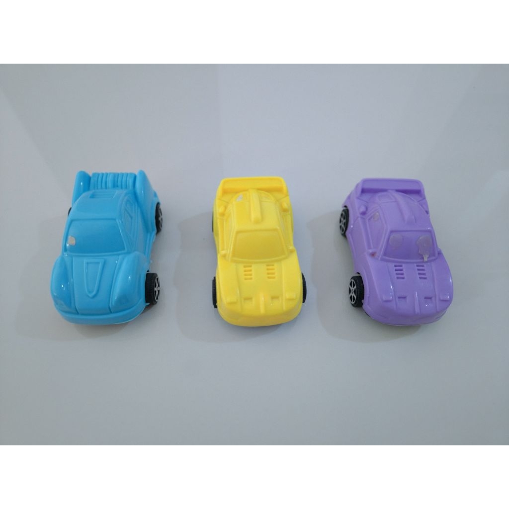 PRELOVED Mainan Anak Mobil-mobilan