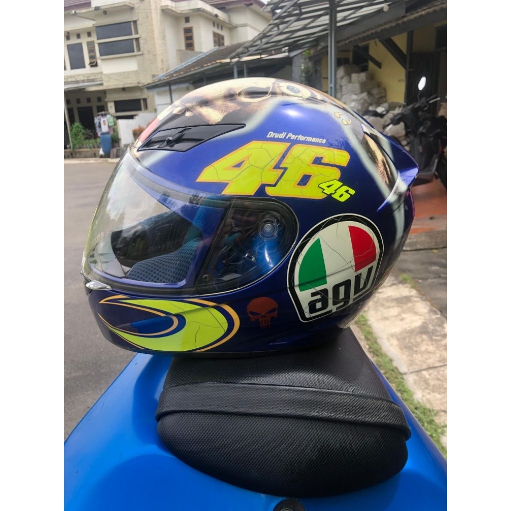 helm agv k3