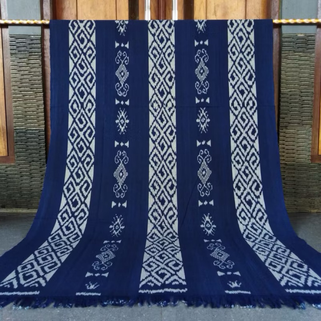 tenun ikat lombok