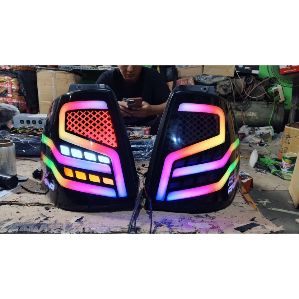 Stoplamp APV ARENA Custom SMOKE RGB Matrix Padlepop