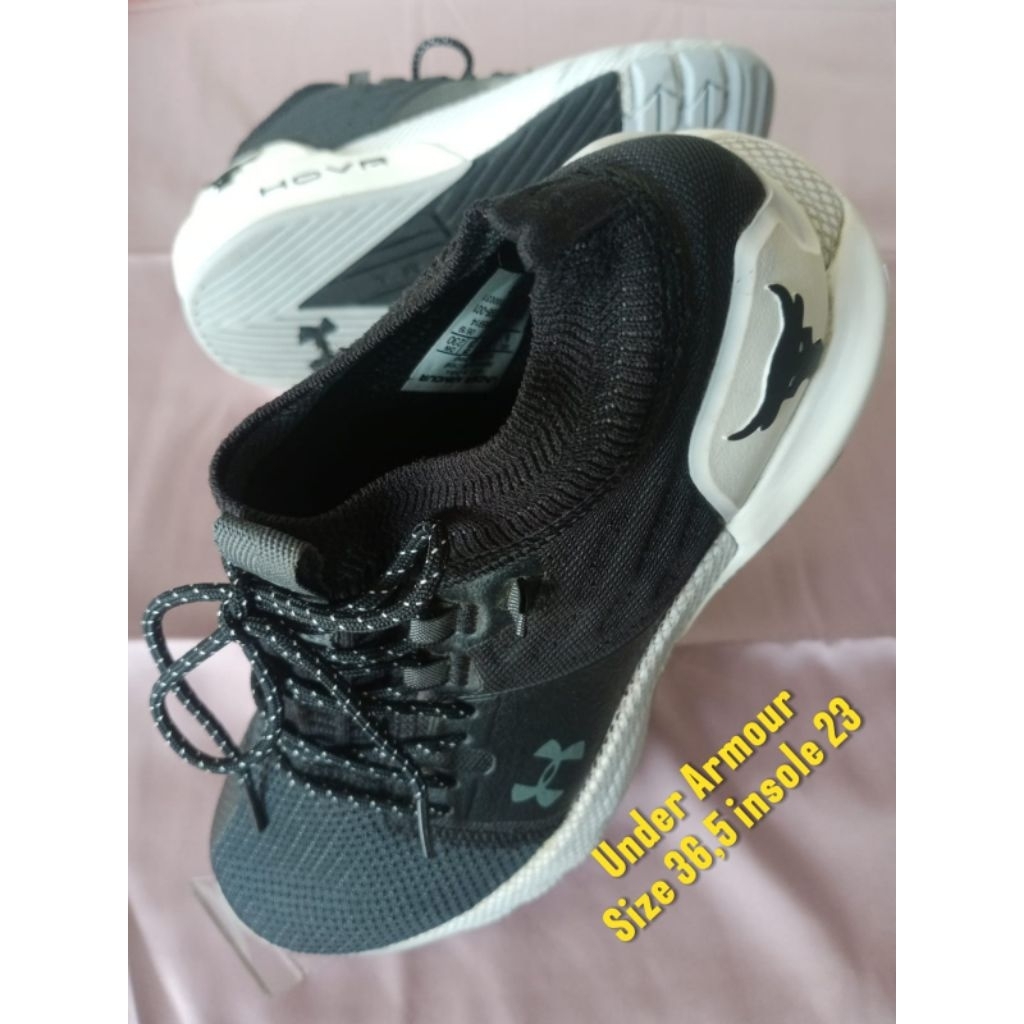 Sepatu Second Original Under Armour Phantom Size 36,5
