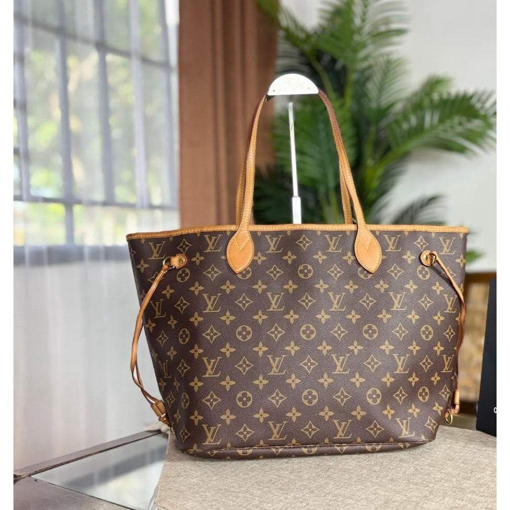preloved tote bag wanita eLv never——-full good kondisi