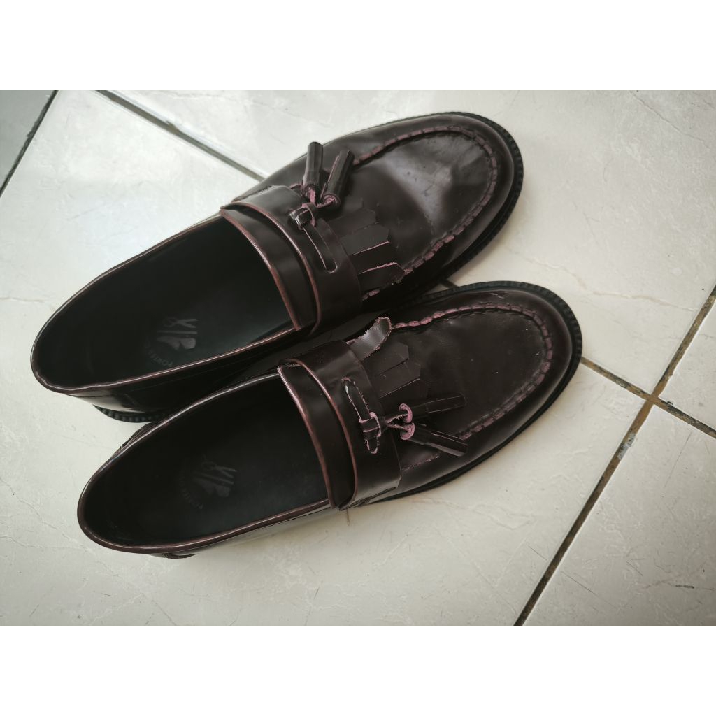 portee loafers 250.000
