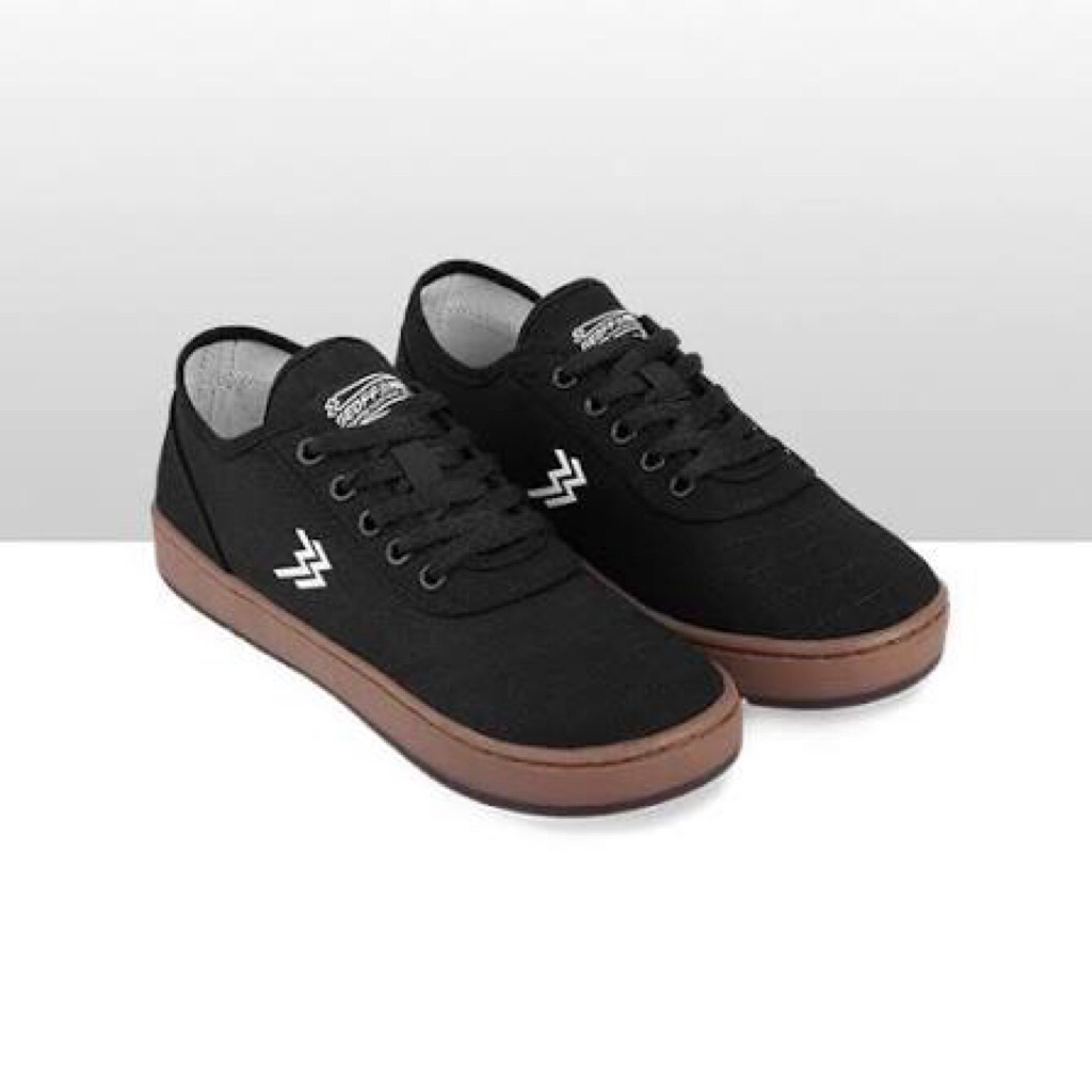 SEPATU GEOF MAX | SEPATU SEKOLAH | SEPATU KERJA GEOF MAXXDUBLIN BLACK GUM