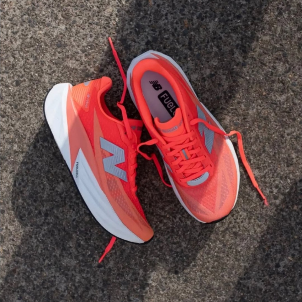Sepatu Running NB Fuel Cell Rebel v5 Women WFCXL5A Original